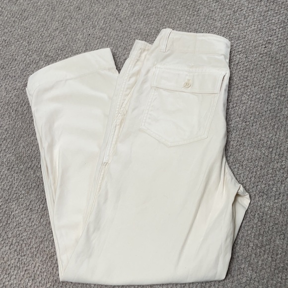 Gap High Rise Straight Crop 8 Tall - Picture 4 of 4